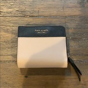 NWOT Kate Spade black & tan wallet